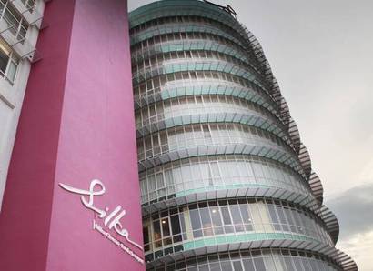 Hotel Facade: Silka Cheras, Kuala Lumpur’s sleek, modern face is very welcoming